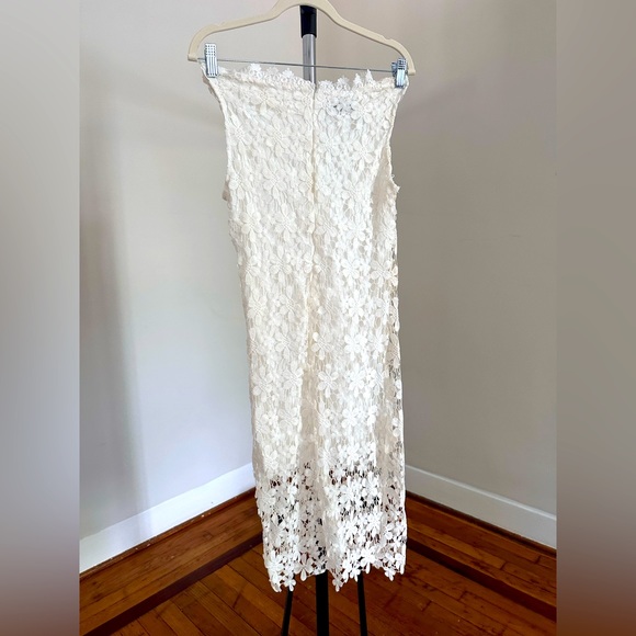 White Summer Dress - Picture 4 of 7